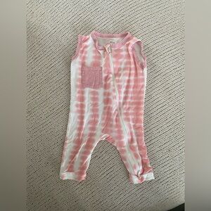 Kyte BABY Pink and White Sleeveless Zippered Romper